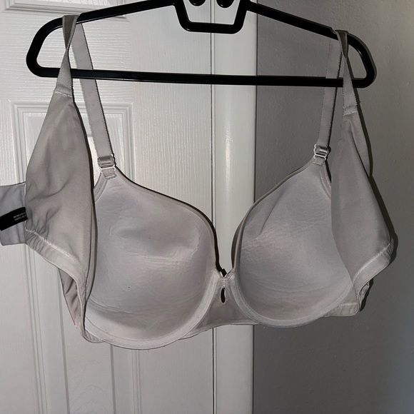 white torrid bra 40DDD - Picture 2 of 6